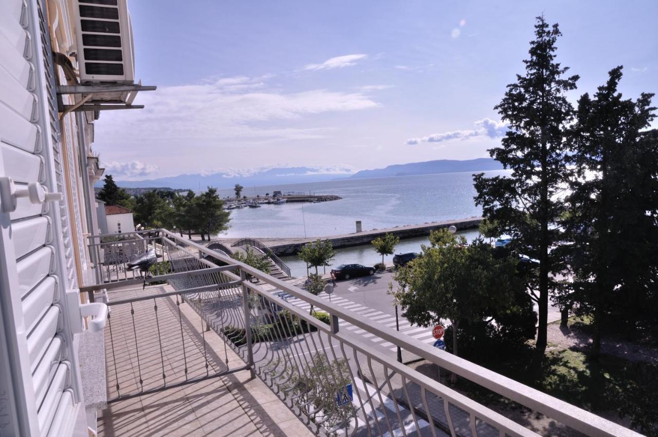 Apartamento Paril Crikvenica Exterior foto